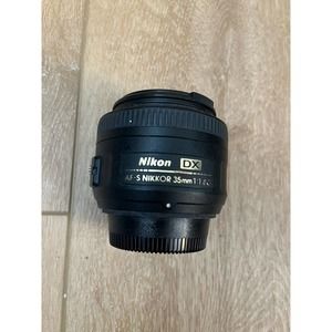 Nikon Lens